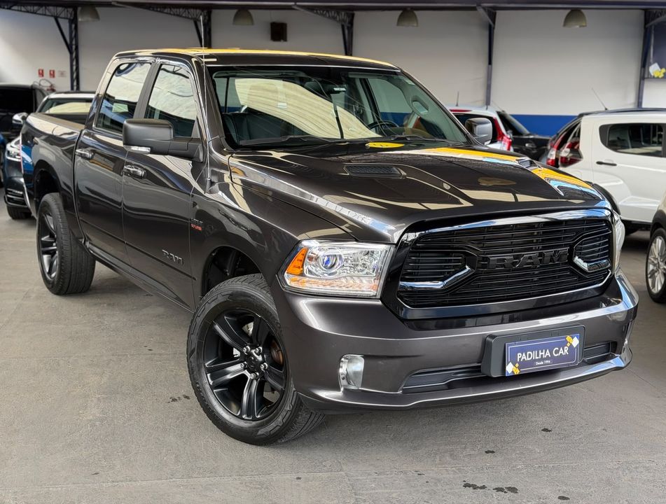 RAM CLASSIC LARAMIE NIGHT ED. 5.7 4X4 Aut.