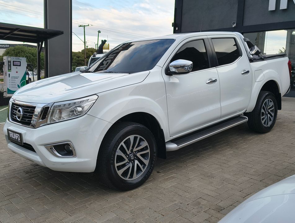 Nissan Frontier XE CD 4x4 2.3 Bi-TB Diesel Aut.