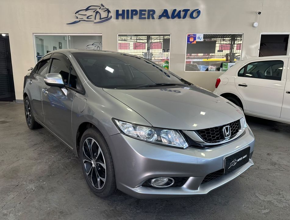 Honda Civic Sedan EXS 1.8/1.8 Flex 16V Aut. 4p