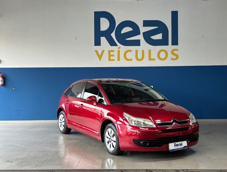 Citroën C4 GLX 1.6 Flex 16V 5p Mec.