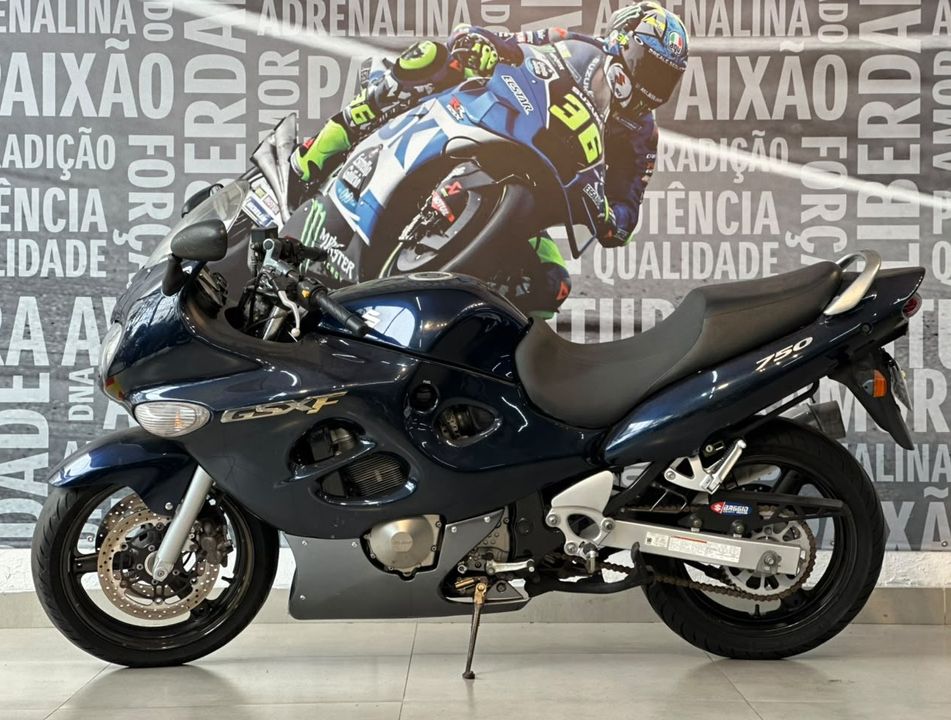 SUZUKI GSX 750 F
