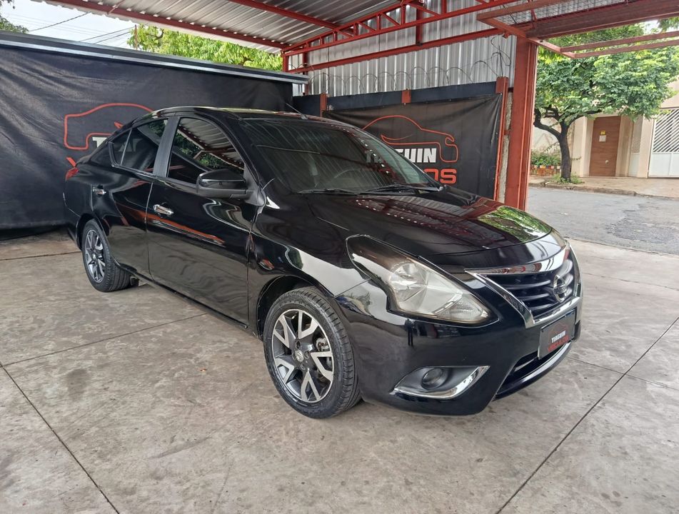 Nissan VERSA S 1.0 12V FlexStart 4p Mec.