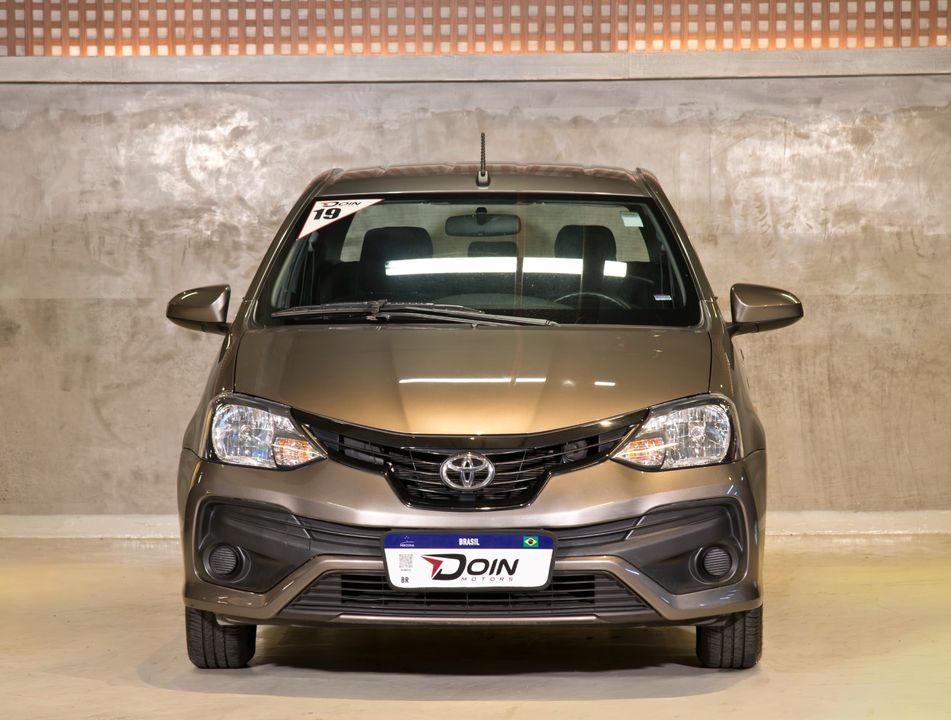 Toyota ETIOS X Sedan 1.5 Flex 16V 4p Aut.