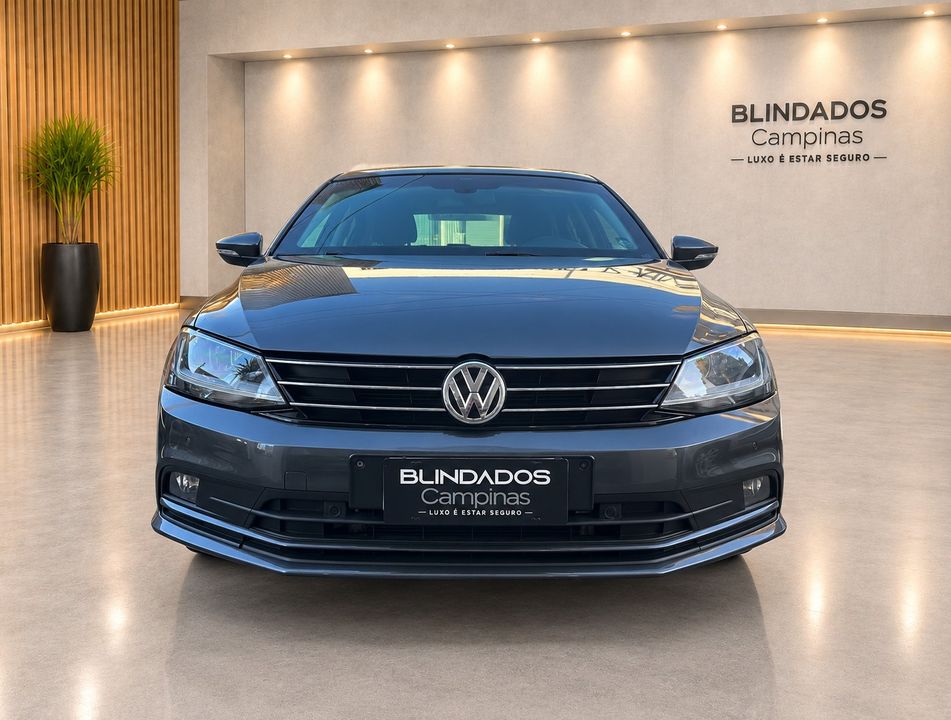 VolksWagen JETTA Highline 2.0 TSI 16V 4p Tiptronic