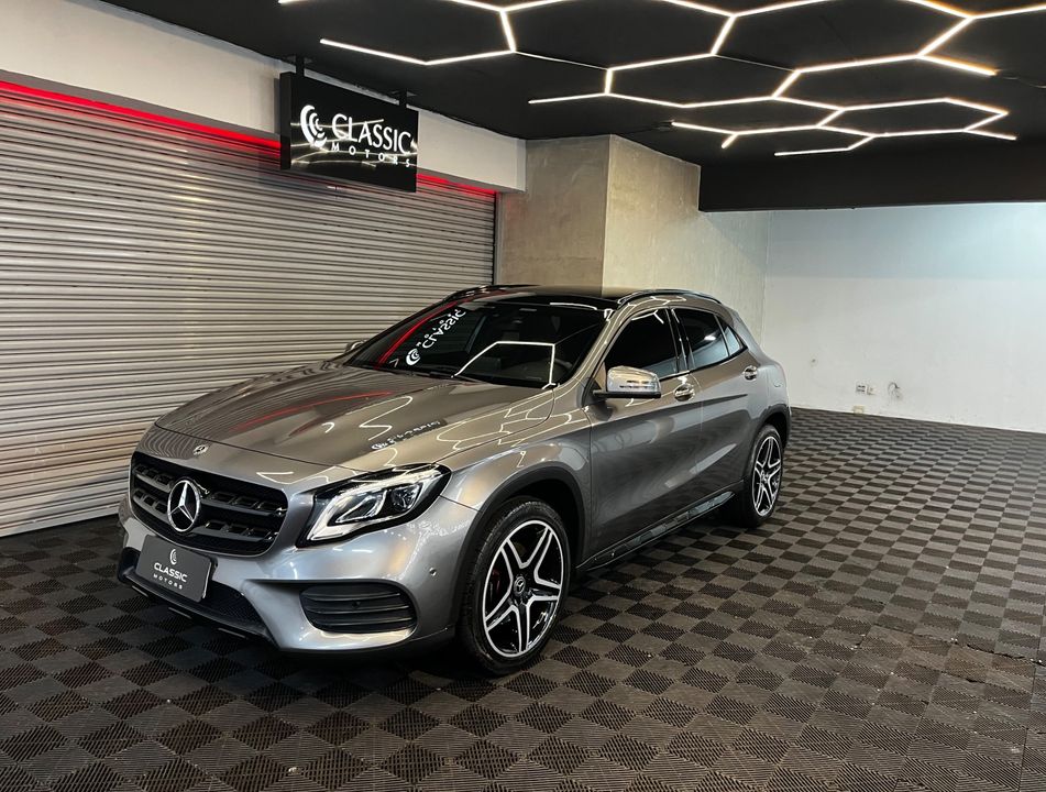 Mercedes GLA 250 Sport 2.0 TB 16V 4x2  211cv Aut.