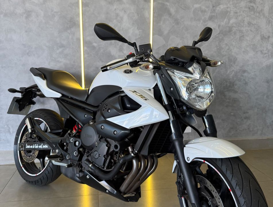 YAMAHA XJ6 N/ABS