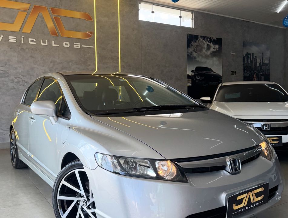 Honda Civic Sedan LXS 1.8/1.8 Flex 16V Mec. 4p