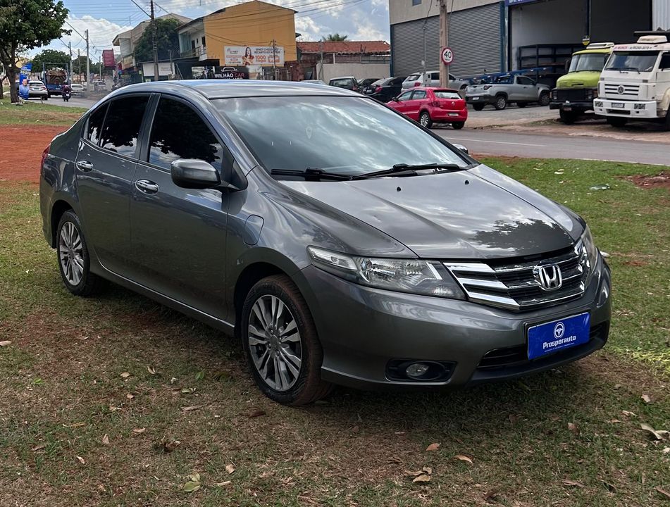 Honda CITY Sedan LX 1.5 Flex 16V 4p Aut.