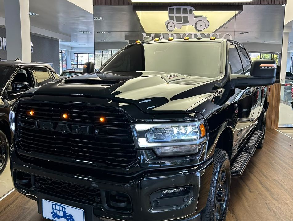 RAM 2500 LARAM. 6.7 NIGHT ED. TB CD 4x4 Die.