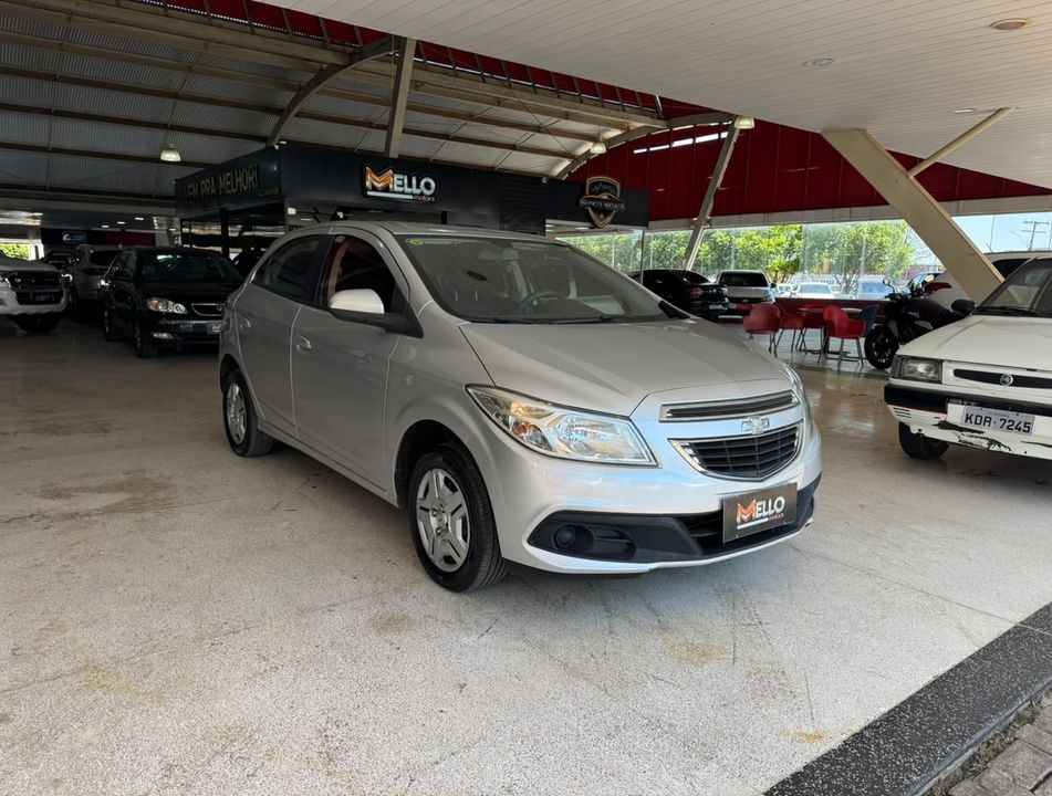 Chevrolet ONIX HATCH LT 1.0 8V FlexPower 5p Mec.