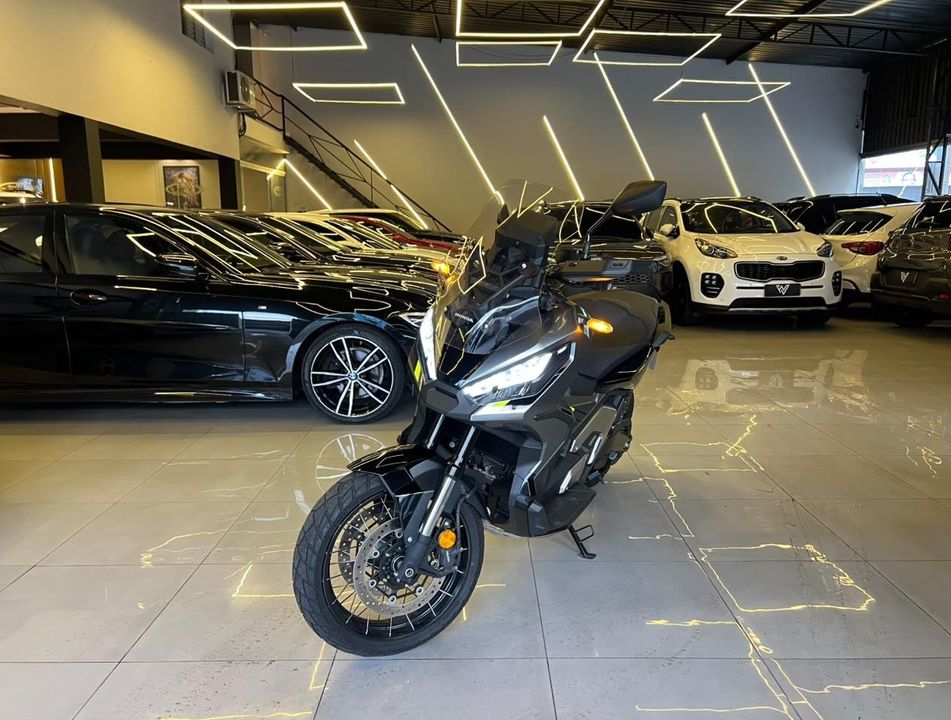 HONDA X-ADV 745cc