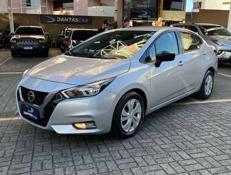 Nissan VERSA Sense 1.6 16V Flex Aut.