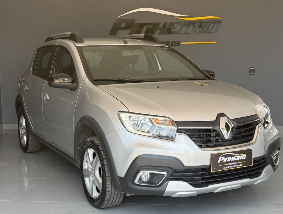 Renault STEPWAY Intense Flex 1.6 16V  Aut.