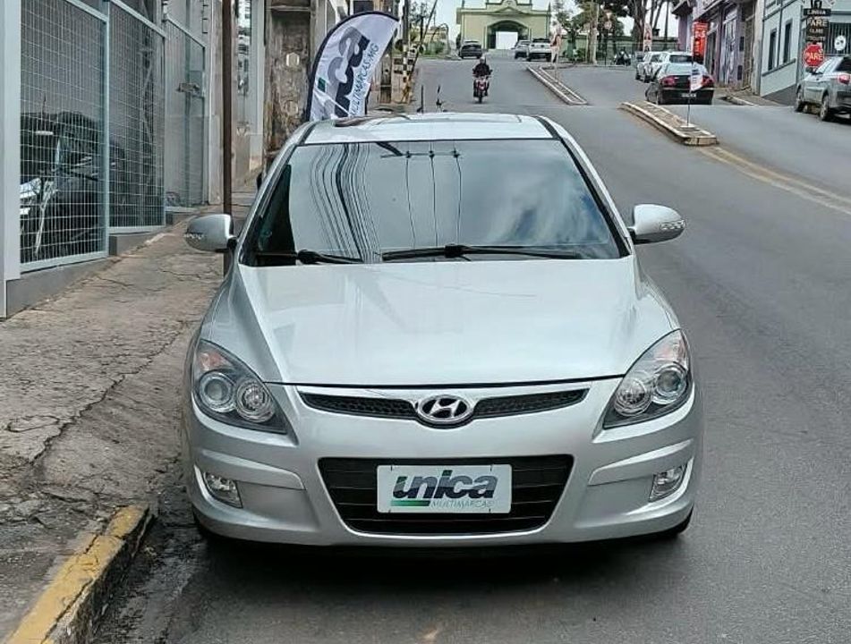 Hyundai i30 2.0 16V 145cv 5p Aut.