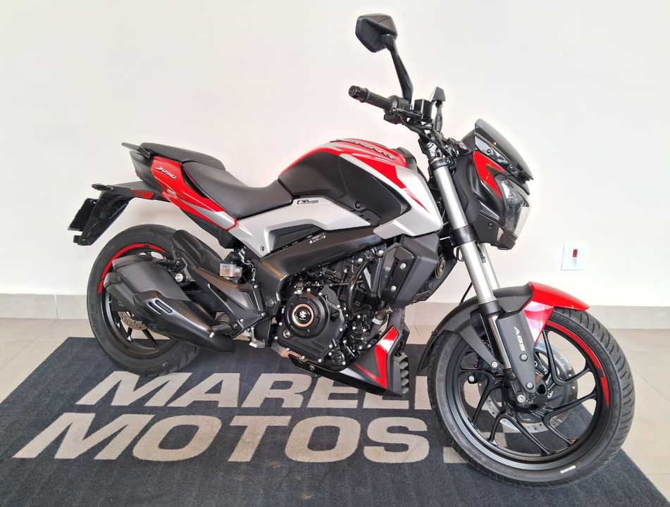 BAJAJ DOMINAR 250