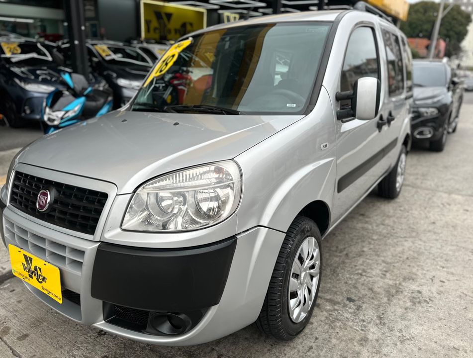 Fiat Doblo ESSENCE 1.8 Flex 16V 5p