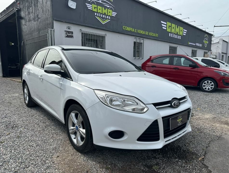 Ford Focus Sedan 2.0 16V/2.0 16V Flex 4p Aut.