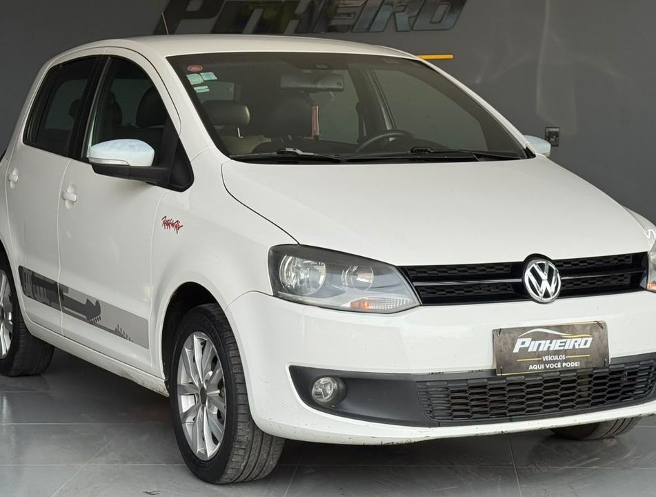 VolksWagen Fox Rock in Rio 1.6 Mi Total Flex 8V 5p