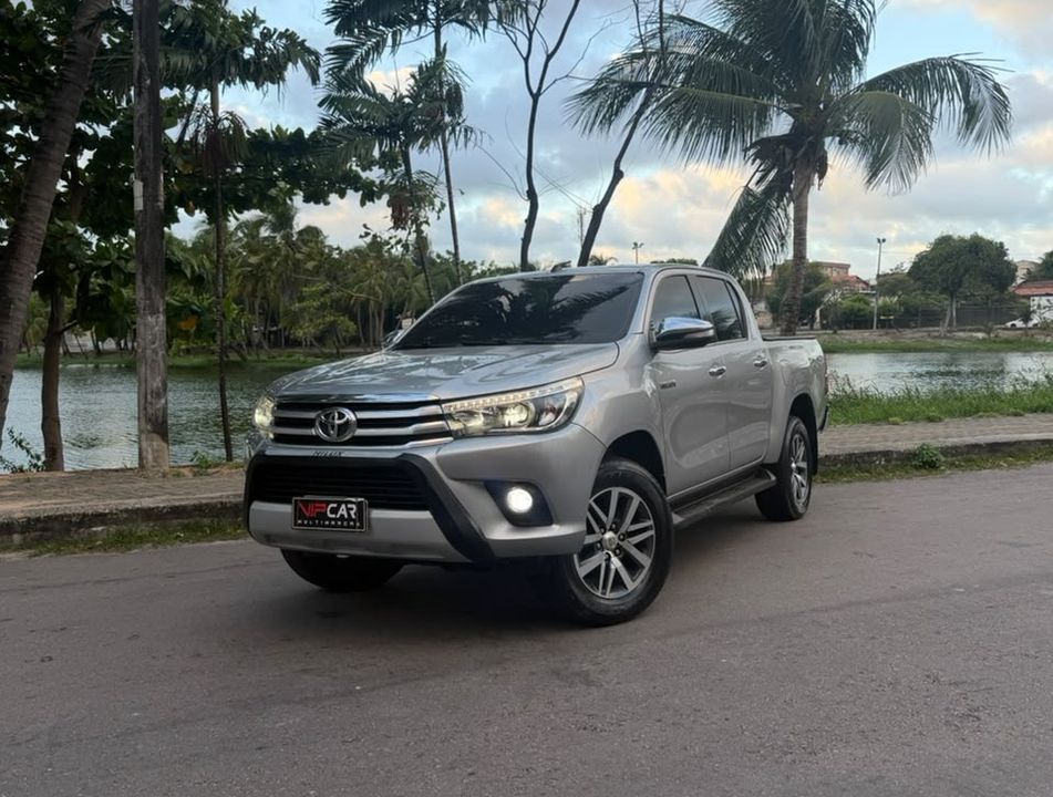Toyota Hilux CD SRX 4x4 2.8 TDI 16V Diesel Aut.