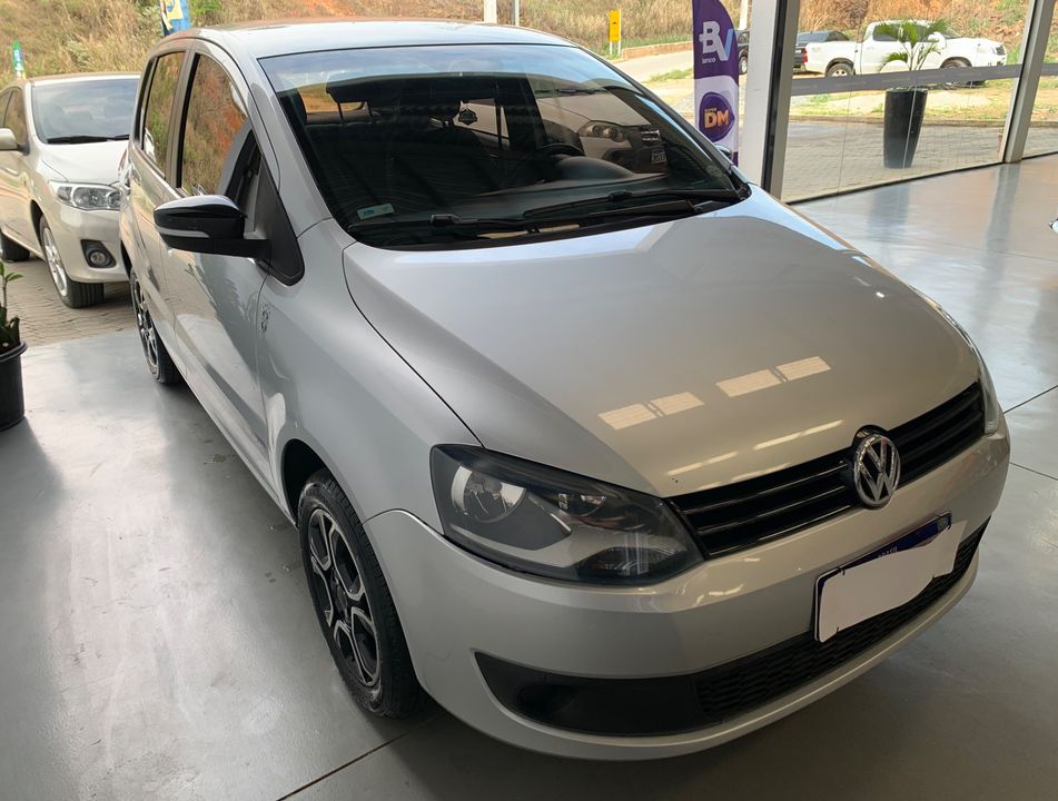 VolksWagen Fox SELEÇÃO 1.0 Total Flex 8V 5p