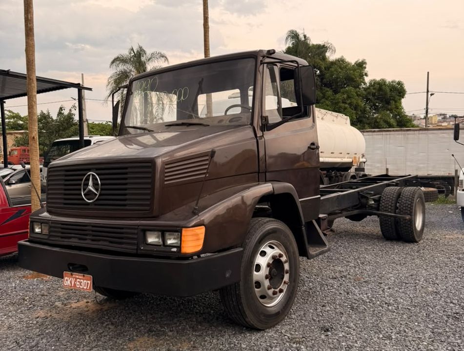 MERCEDES-BENZ L-1614 2p (diesel)