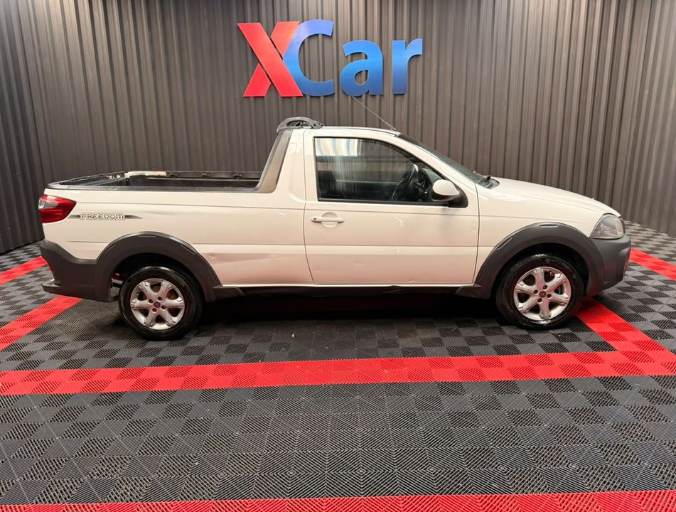Fiat Strada Freedom 1.4 Flex 8V CS