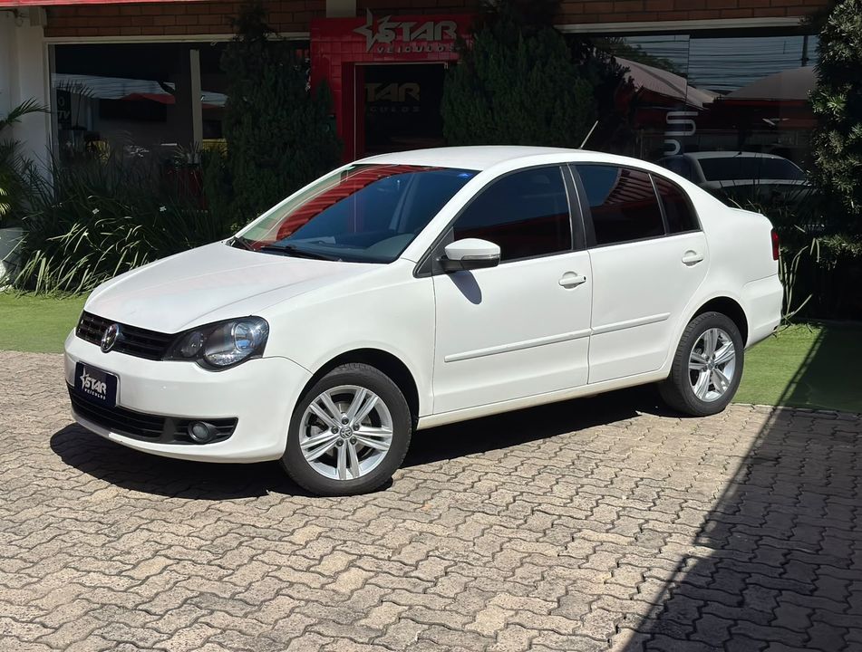 VolksWagen Polo Sedan I MOTION  1.6 Total Flex  4p