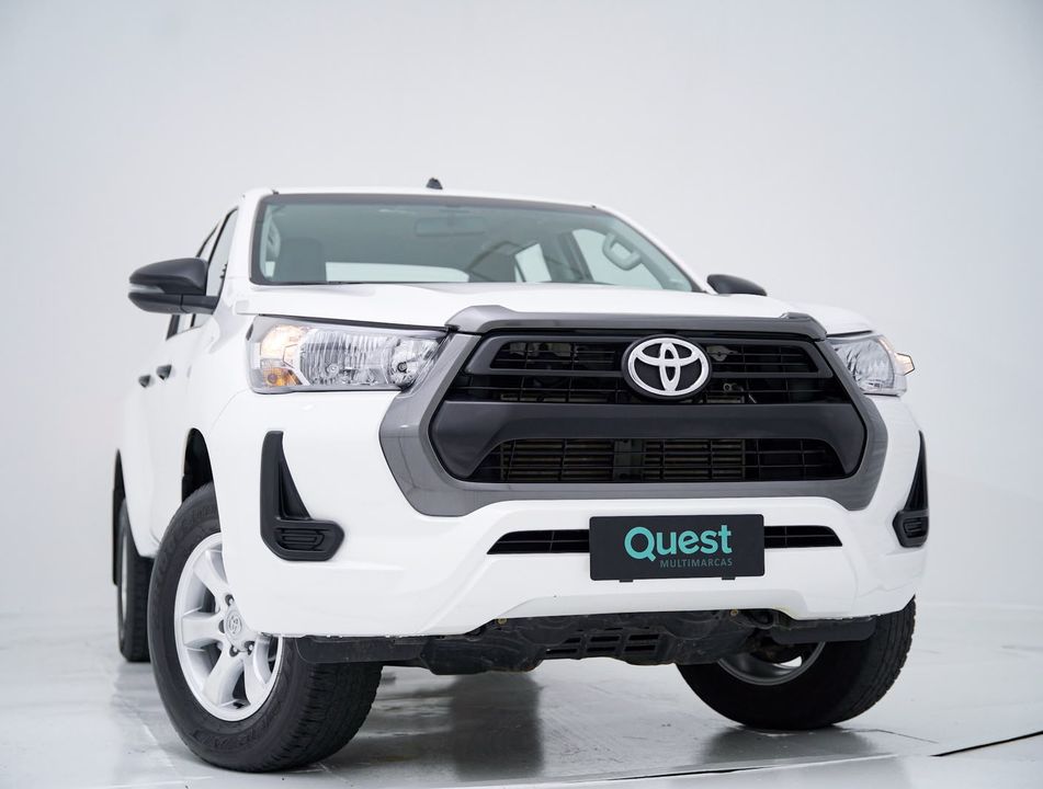 Toyota Hilux CD 4x4 2.8 Diesel Mec.