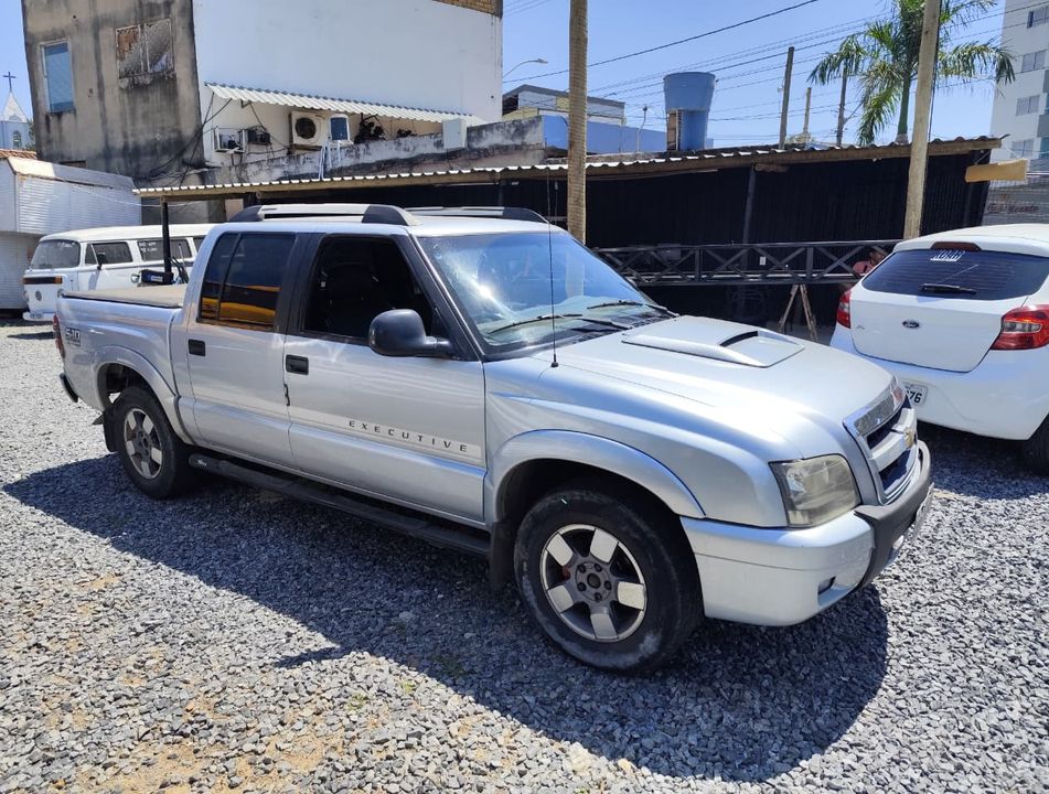 Chevrolet S10 P-Up Executive 2.4 MPFI F.Power CD