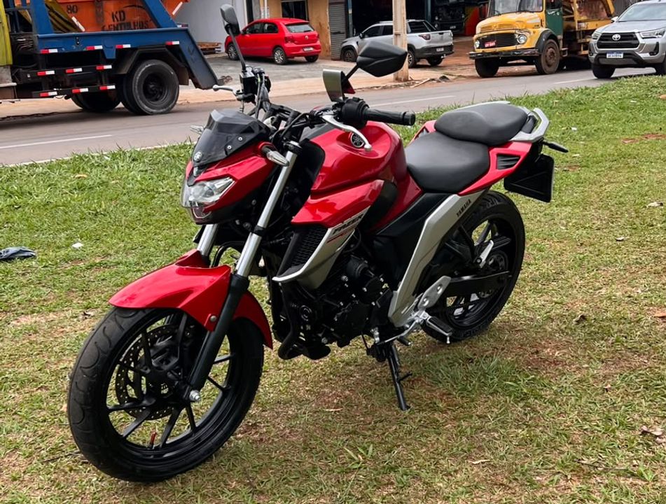 YAMAHA FZ25 250 FAZER FLEX