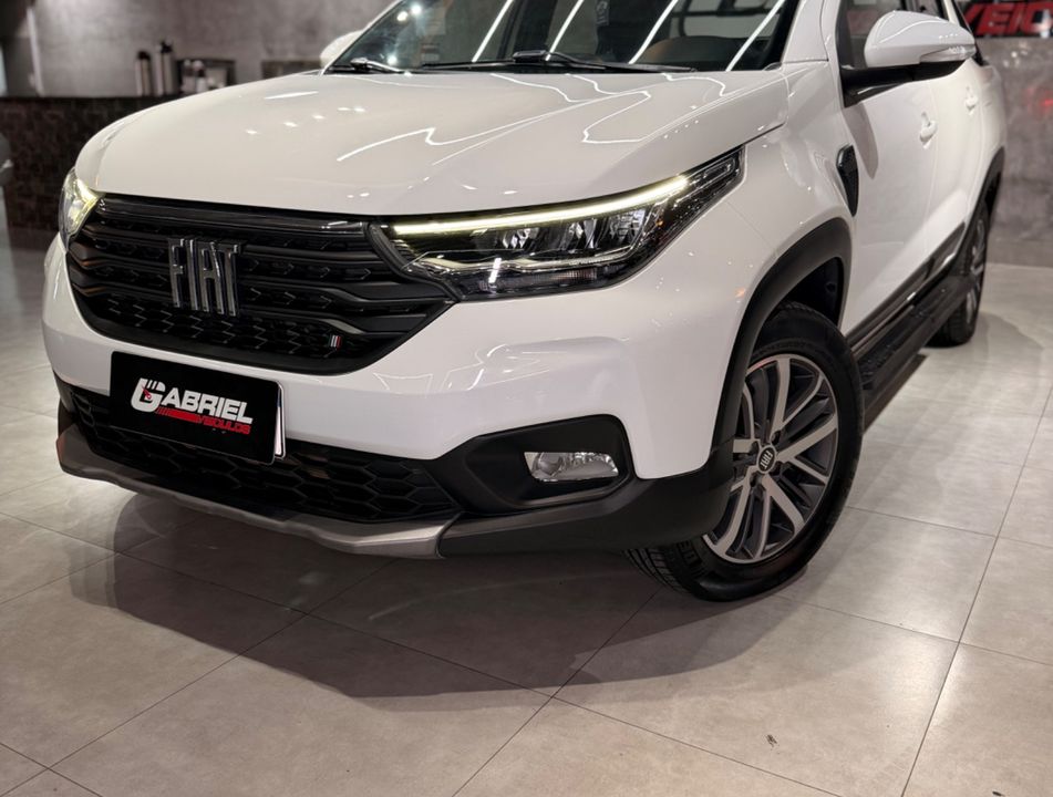 Fiat Strada Volcano 1.3 Flex 8V CD