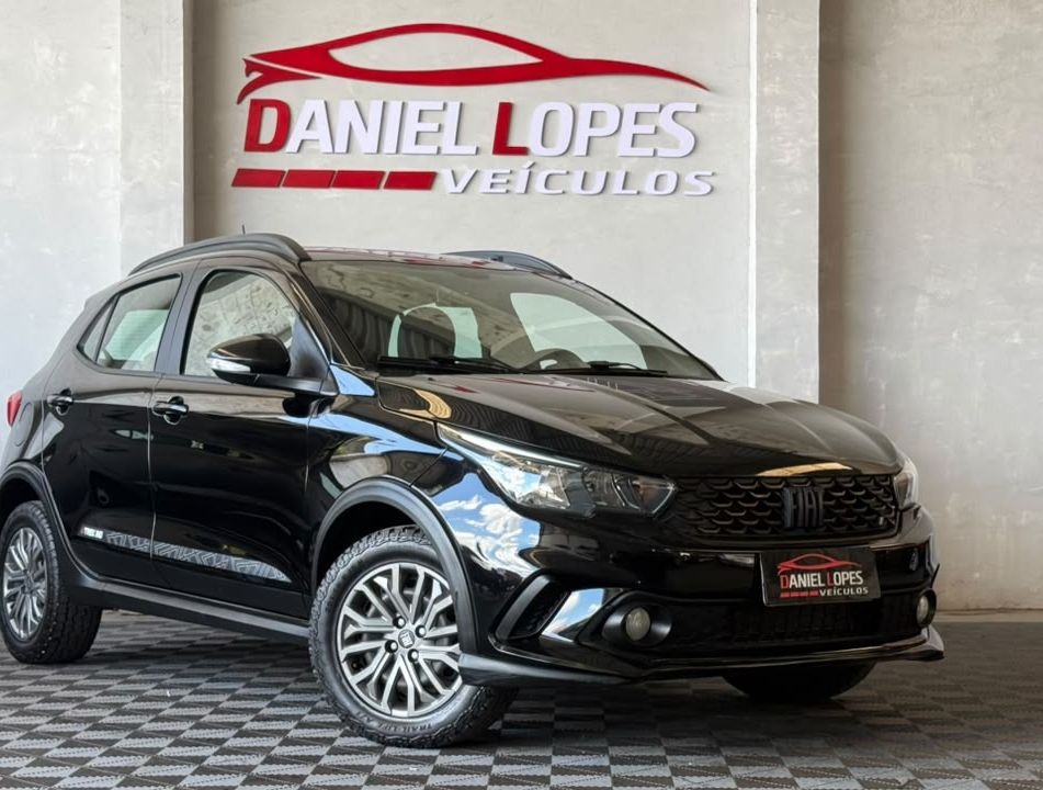 Fiat ARGO TREKKING 1.3 8V Flex