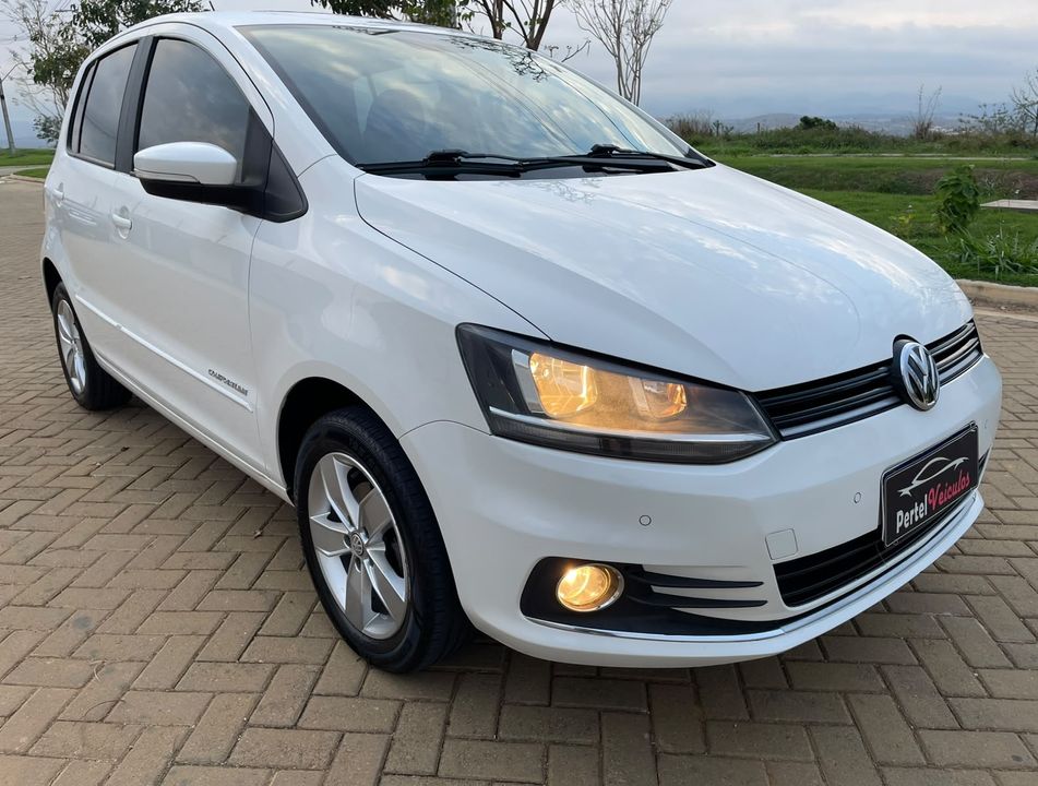 VolksWagen Fox Comfortline 1.6 Flex 8V 5p