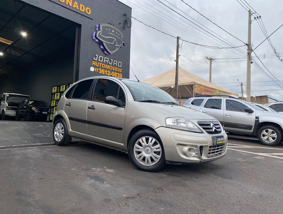 Citroën C3 GLX 1.4/ GLX Sonora 1.4 Flex 8V 5p