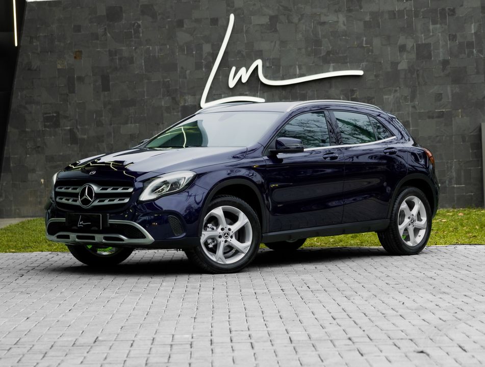 Mercedes GLA-200 Advance 1.6/1.6 TB 16V Flex Aut.