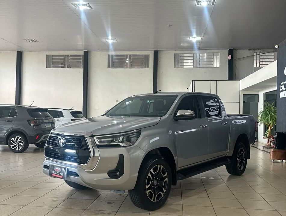 Toyota Hilux CD SRX 4x4 2.8 TDI 16V Diesel Aut.