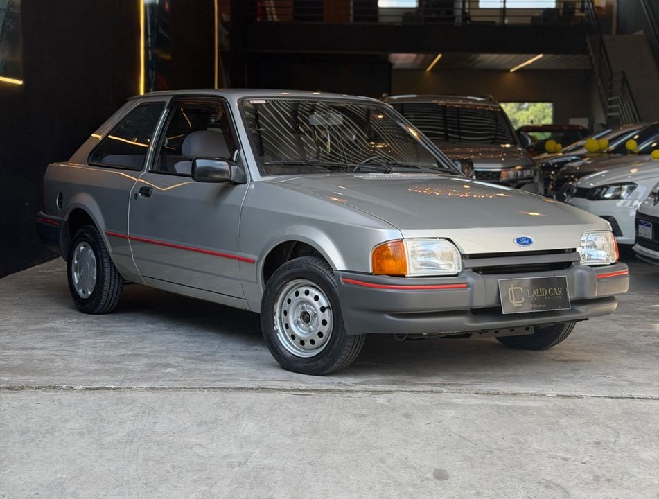 Ford Escort Hobby 1.0