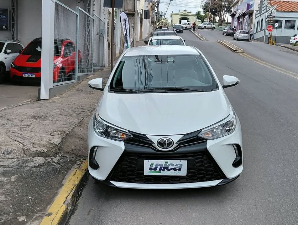 Toyota YARIS XS Sedan 1.5 Flex 16V 4p Aut.