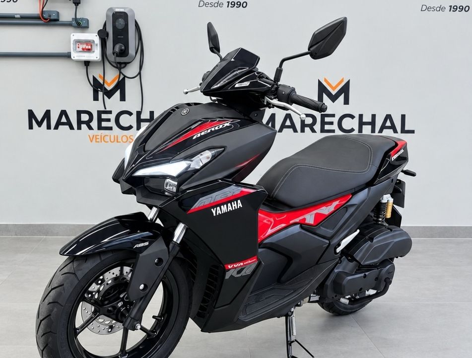 YAMAHA AEROX CONNECTED ABS