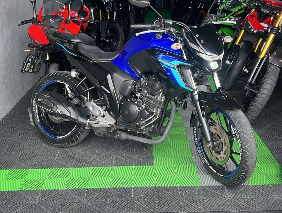YAMAHA FZ25 250 FAZER FLEX