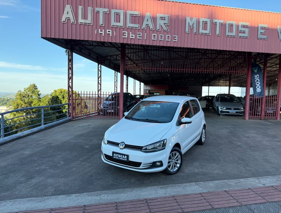 VolksWagen Fox Connect 1.6 Flex 8V 5p