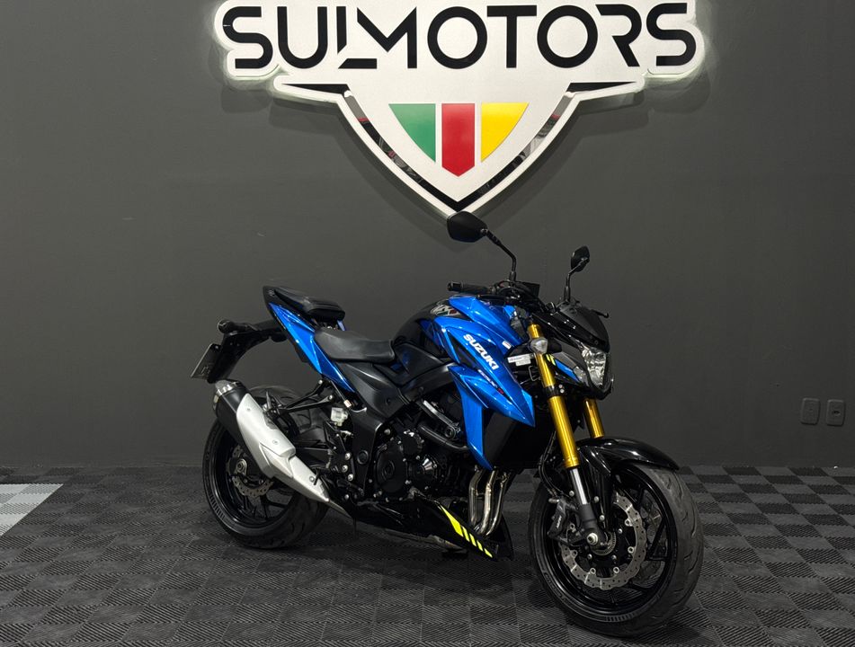 SUZUKI GSX-S 750