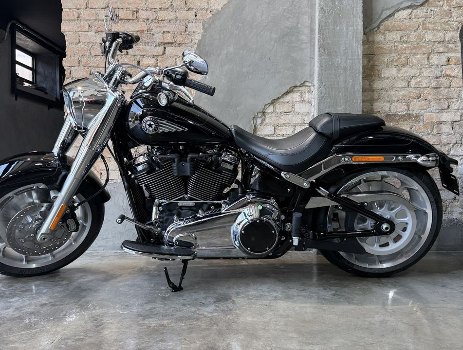 Harley FAT BOY FLFB