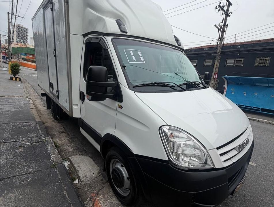 IVECO DAILY CHASSI 35S14 2p (diesel)