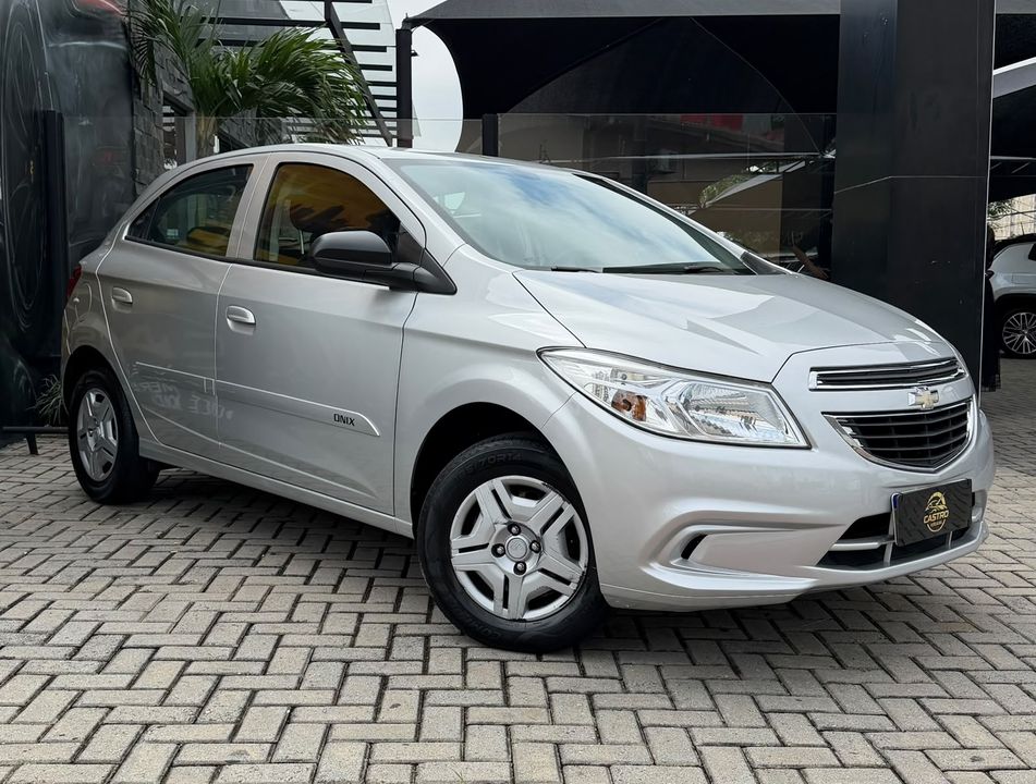 Chevrolet ONIX HATCH LT 1.0 8V FlexPower 5p Mec.