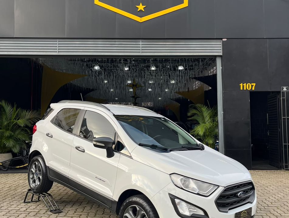 Ford EcoSport FREESTYLE 1.5 12V Flex 5p Mec.