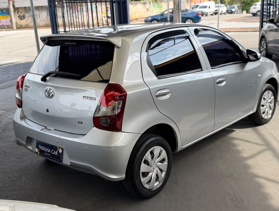 Toyota ETIOS X 1.3 Flex 16V 5p Mec.