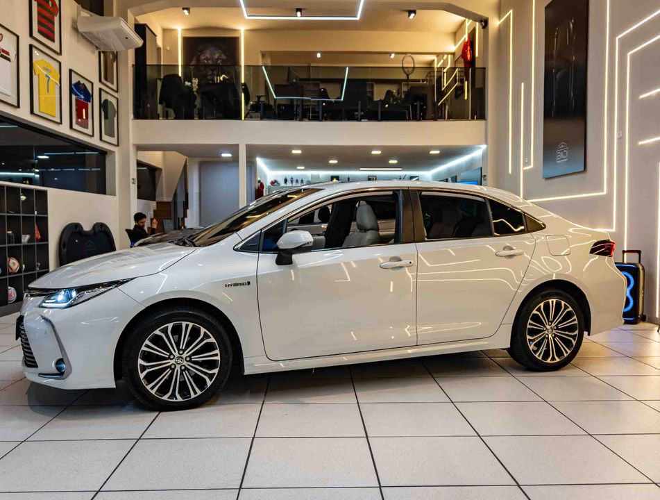 Toyota Corolla Altis Prem. 1.8 Aut. (Híbrido)