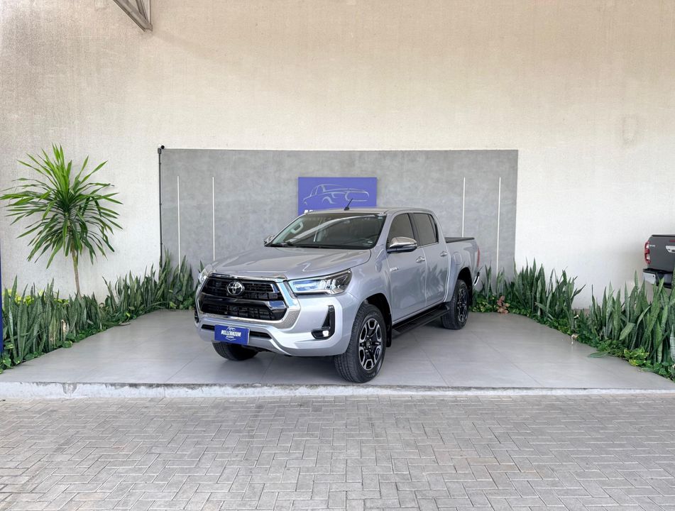 Toyota Hilux CD SRX 4x4 2.8 TDI 16V Diesel Aut.