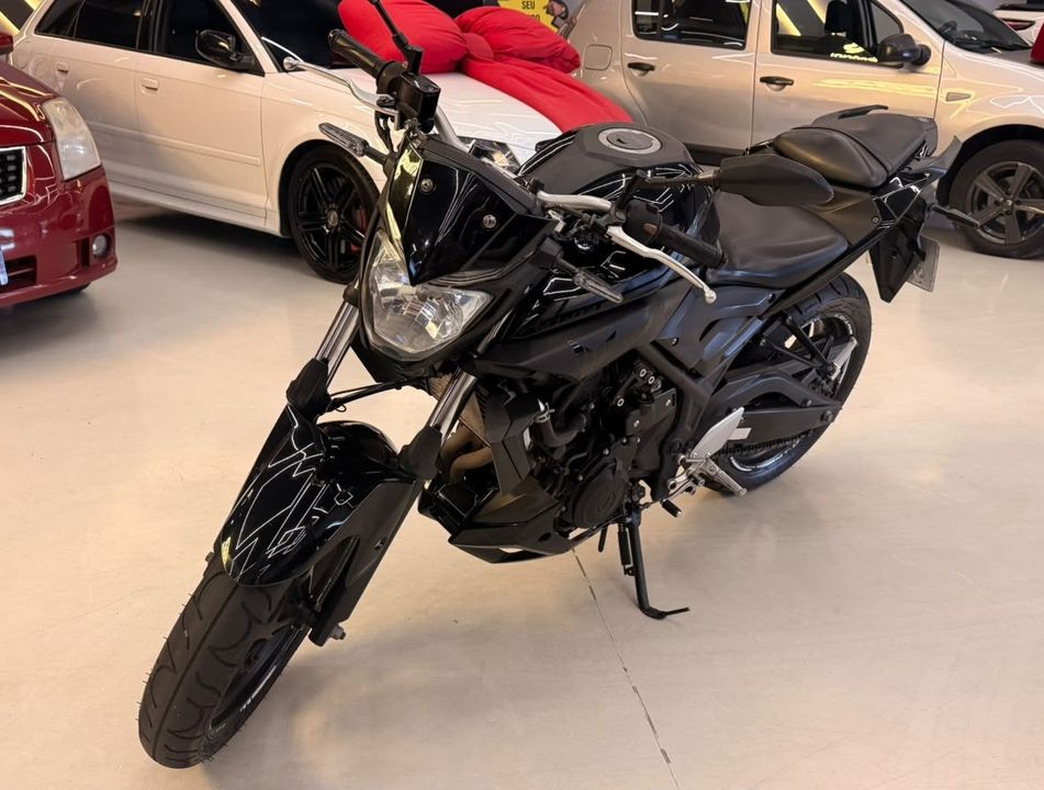 YAMAHA MT-03 321/ABS